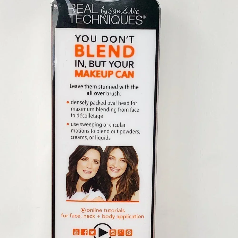 Real Techniques  All Over Blend + Blur Foundation Brush